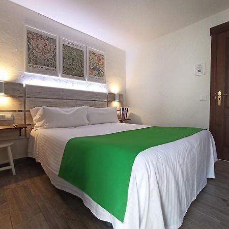 La Jarana Casa Hotel Захара де ла Сиера Екстериор снимка