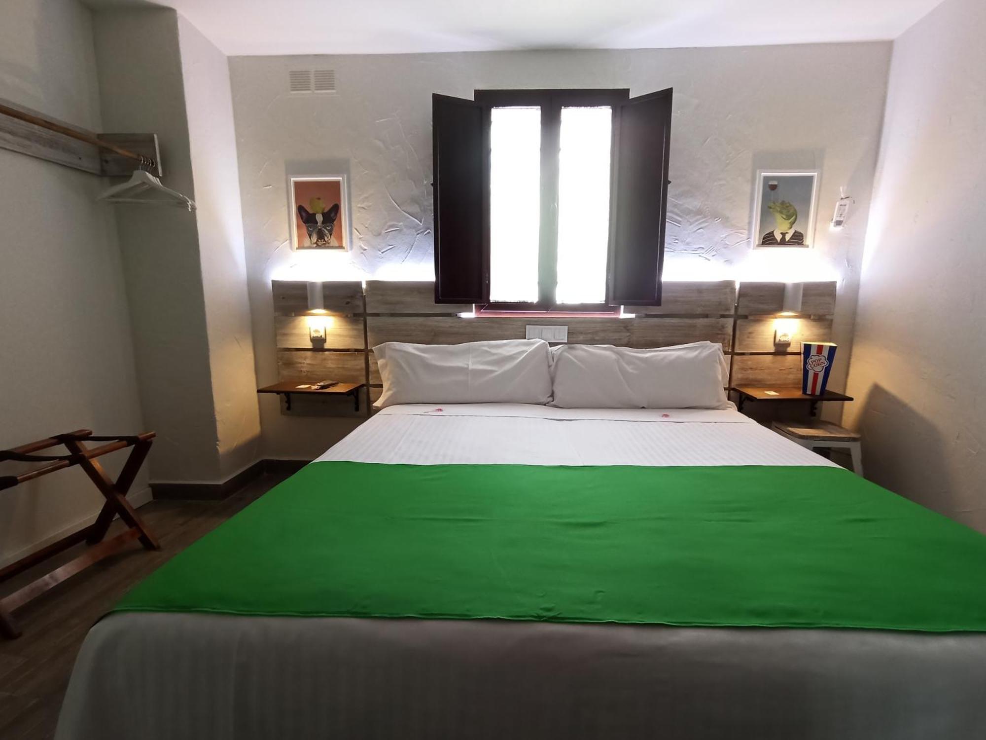 La Jarana Casa Hotel Захара де ла Сиера Стая снимка